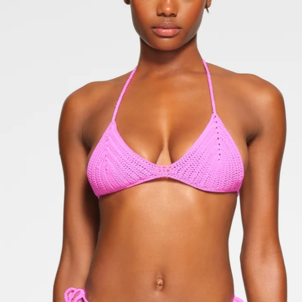 Skims Crochet Swim Triangle Bikini Top - Taffy